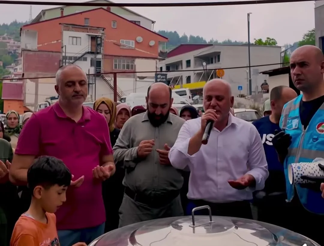 Kardeşlik ve Bereket Aynı Kazanda Buluştu