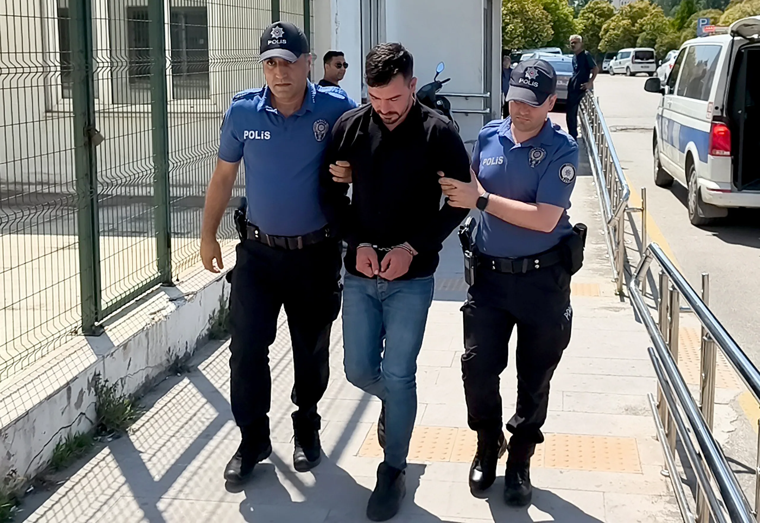İzne geldi, 2 kişiyi yaraladı: Uzman çavuş tutuklandı!