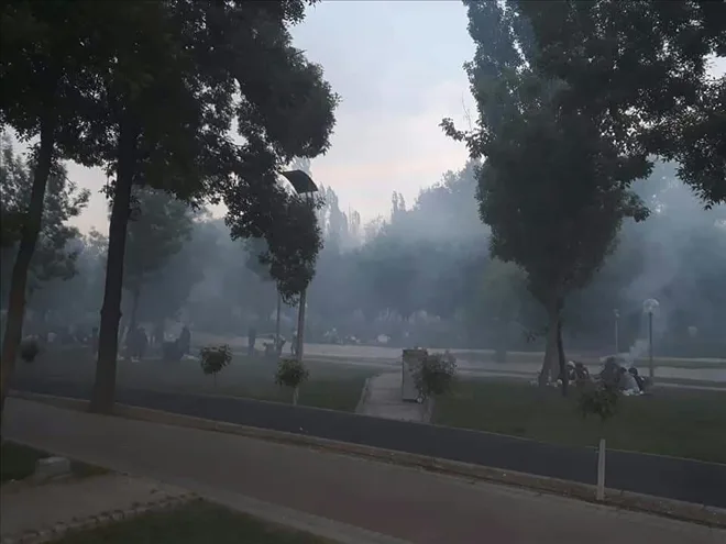 Kahramanmaraş’ta görüş mesafesi düştü sürücüler zor anlar yaşadı