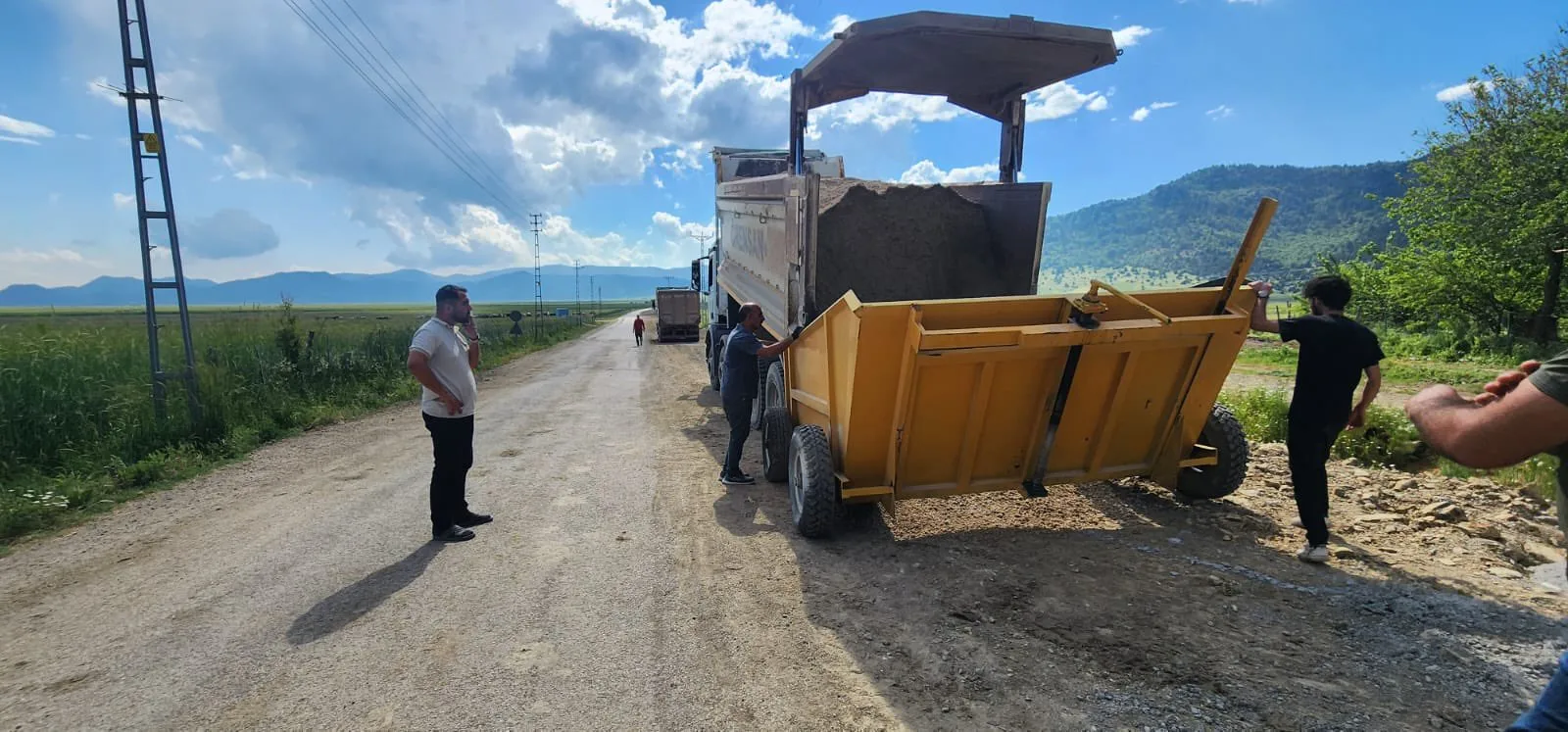 Andırın’da Ulaşım Reformu: Altınyayla – Akgümüş Grup Yolunda Asfaltlama Başladı!